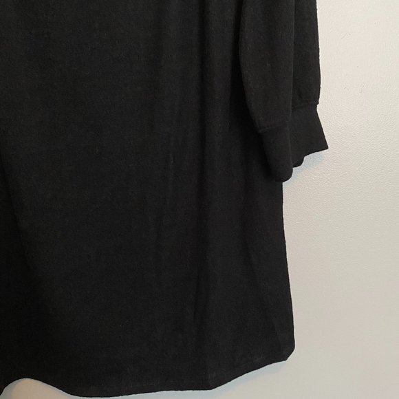 NEW Off the Shoulder Sweater - Picture 3 of 4